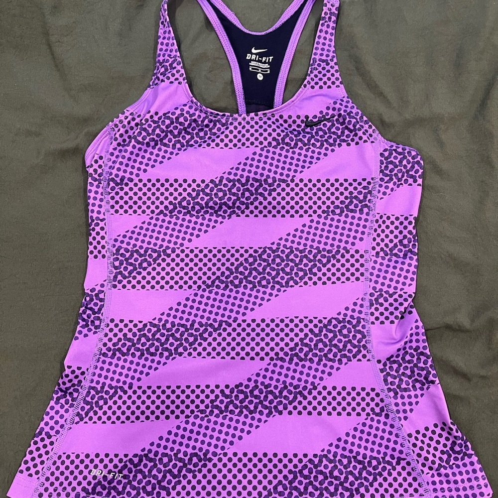 Nike workout tank